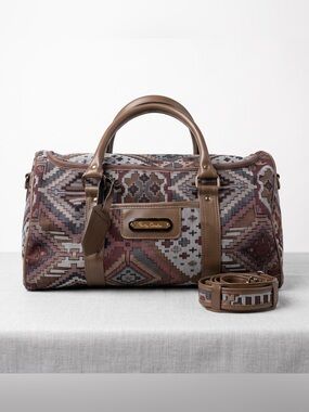VINTAGE PIERRE CARDIN DUFFLE WEEKENDER BAG